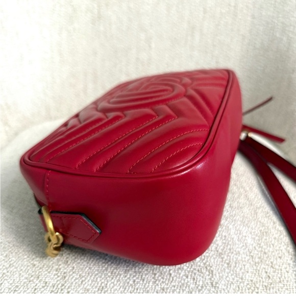 Authentic Gucci Marmont crossbody bag red leather gold GG - Picture 7 of 15